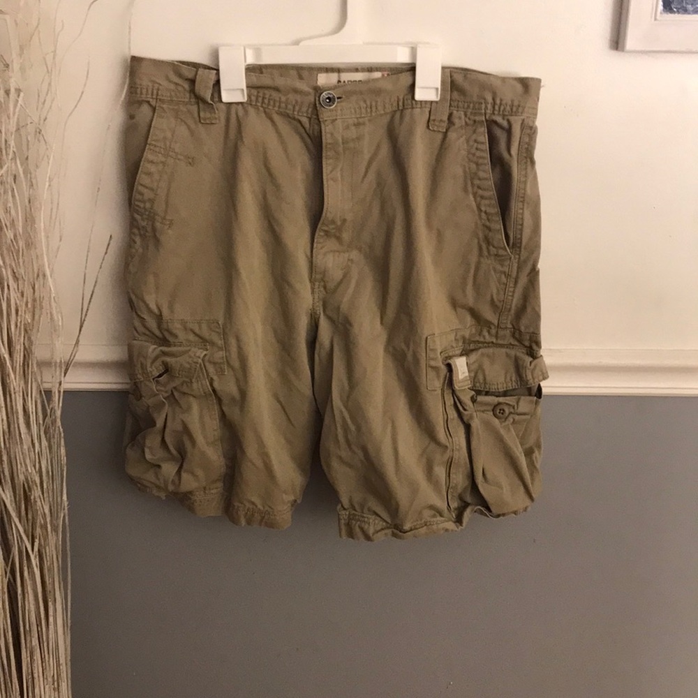 Cargo short - Picture 1 of 4